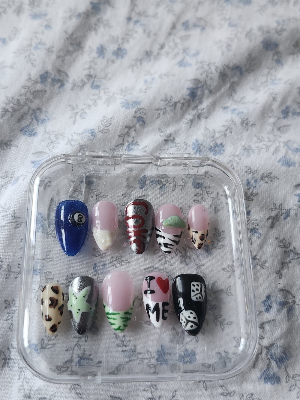 Hand Crafted Press-On Nail Set in Blue, Pink, Black, Silver, Green, Red, Cream
